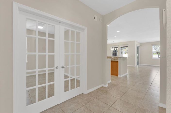 Image No.3-3 Bed Property for sale