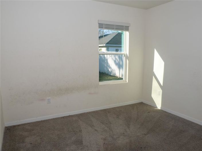 Image No.10-5 Bed Property for sale