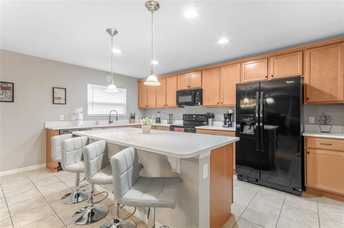 Image No.11-6 Bed Property for sale