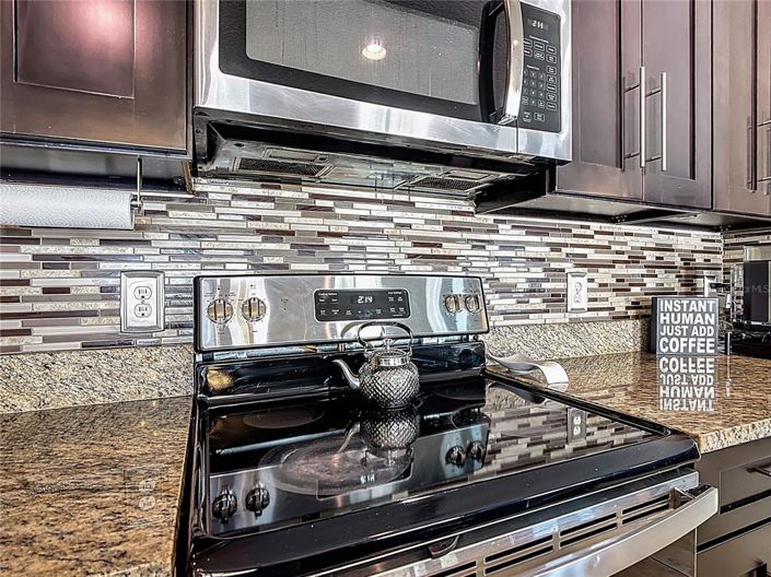 Image No.7-5 Bed Property for sale