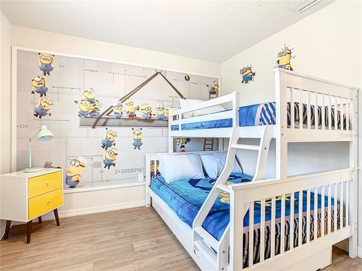 Image No.21-5 Bed Townhouse for sale