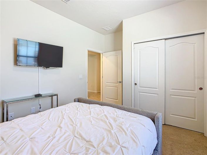 Image No.27-5 Bed Townhouse for sale