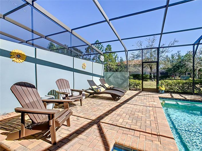 Image No.35-5 Bed Townhouse for sale