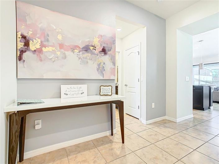 Image No.4-5 Bed Townhouse for sale