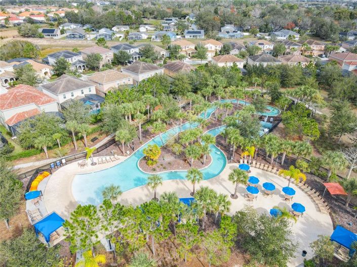 Image No.48-5 Bed Townhouse for sale