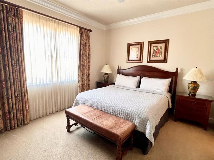 Image No.15-4 Bed Property for sale