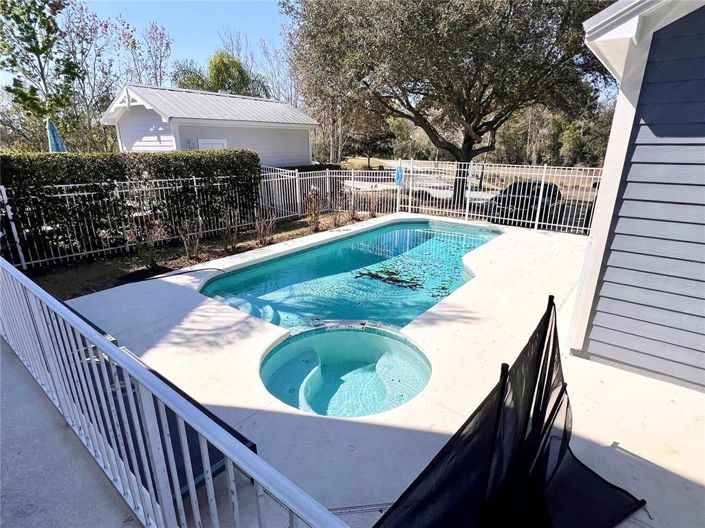 Image No.19-4 Bed Property for sale