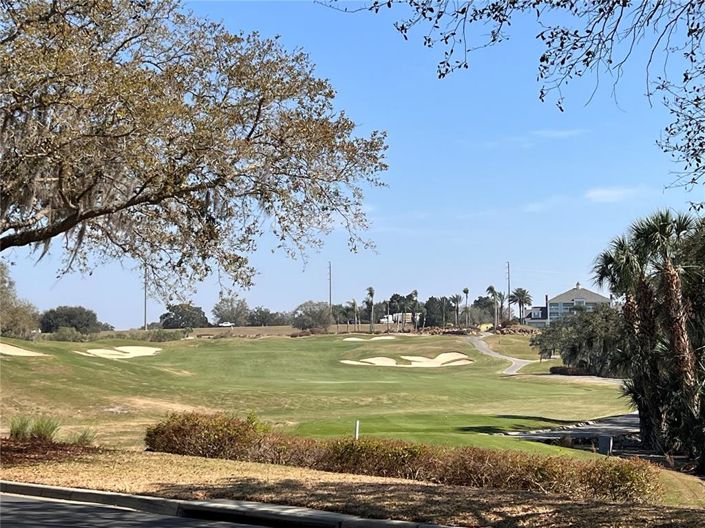 Image No.2-4 Bed Property for sale