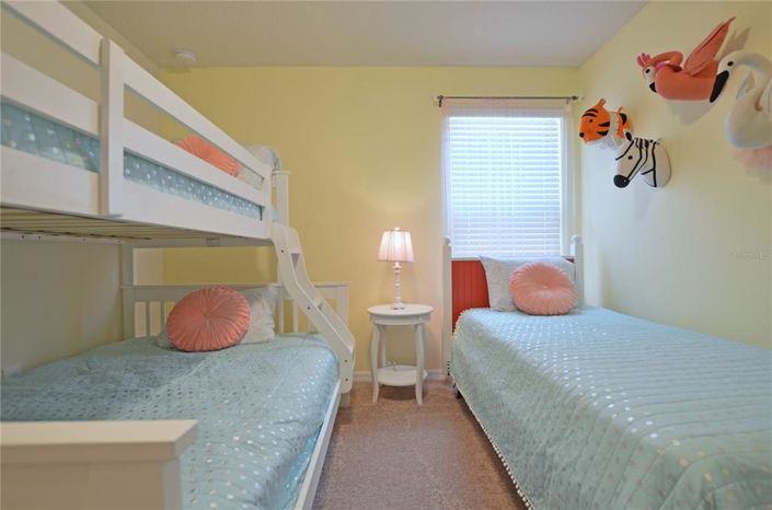 Image No.35-8 Bed Property for sale