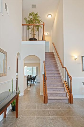 Image No.13-5 Bed Property for sale