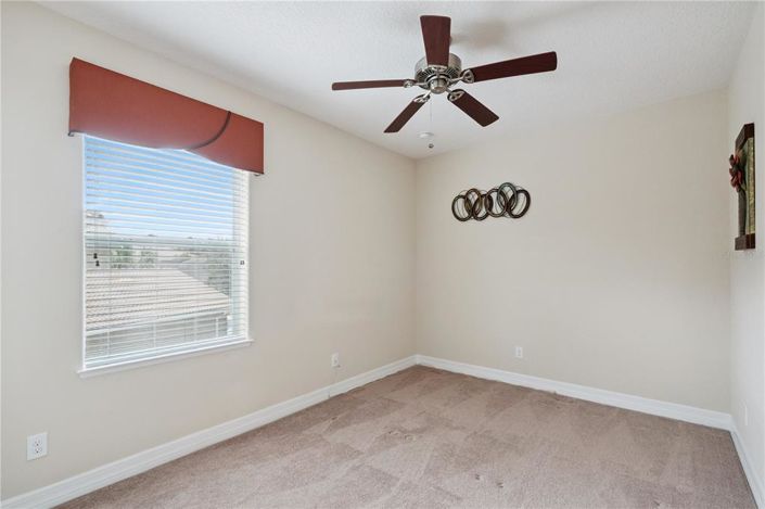 Image No.20-5 Bed Property for sale