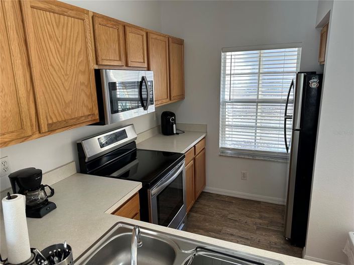 Image No.14-3 Bed Townhouse for sale