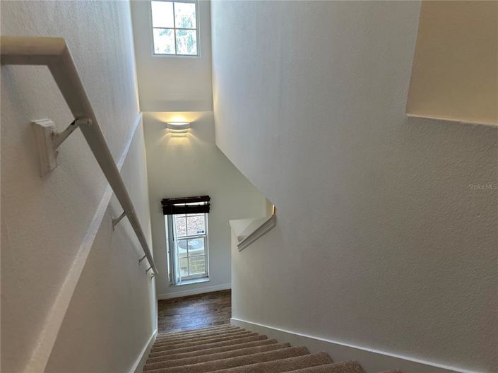 Image No.15-3 Bed Townhouse for sale