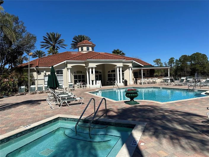 Image No.35-3 Bed Townhouse for sale