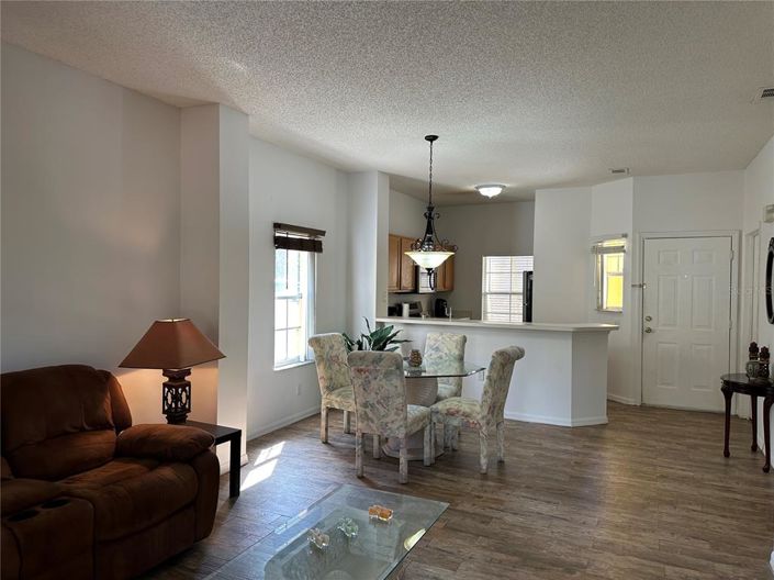 Image No.9-3 Bed Townhouse for sale