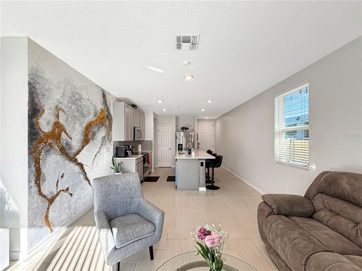 Image No.18-3 Bed Property for sale