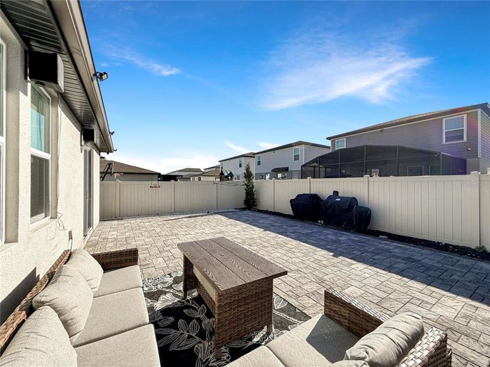 Image No.24-3 Bed Property for sale