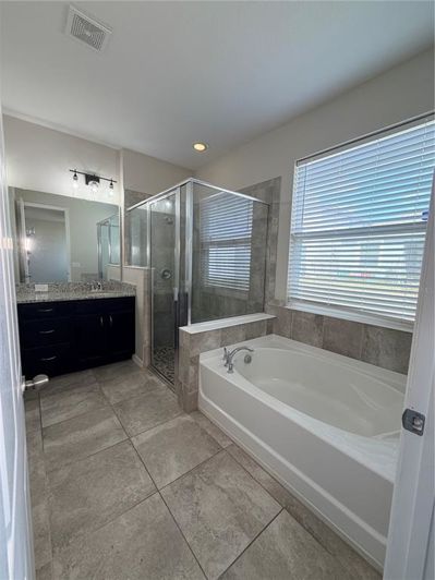 Image No.27-4 Bed Property for sale