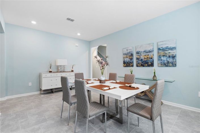 Image No.9-5 Bed Property for sale