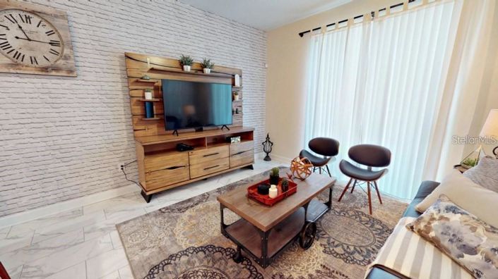 Image No.10-4 Bed Townhouse for sale