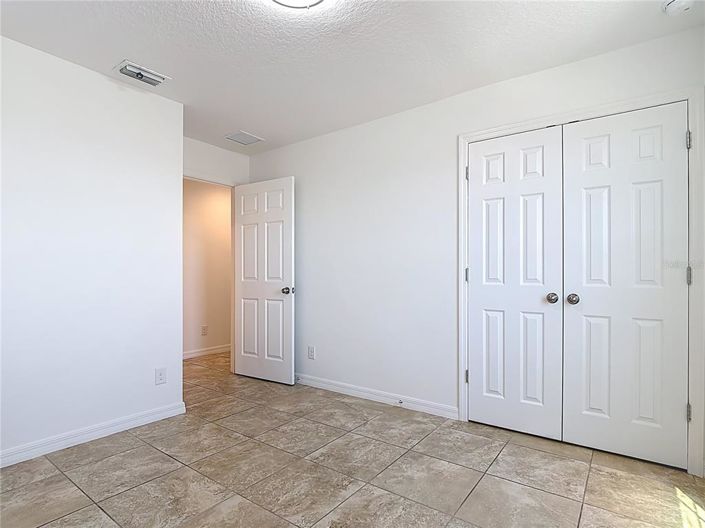 Image No.19-5 Bed Property for sale