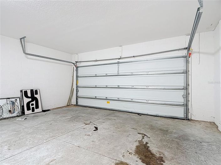 Image No.39-5 Bed Property for sale