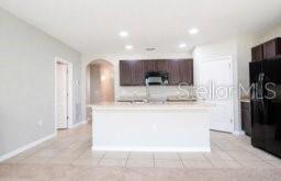 Image No.4-4 Bed Property for sale