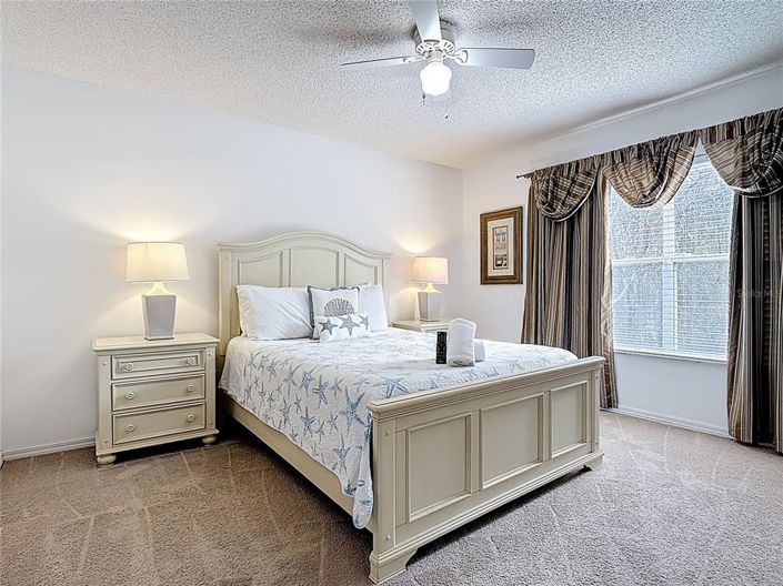 Image No.22-4 Bed Property for sale