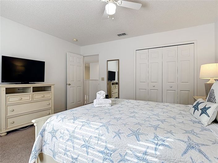 Image No.24-4 Bed Property for sale