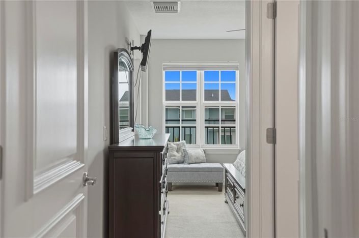 Image No.34-3 Bed Property for sale