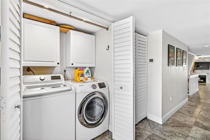 Image No.12-2 Bed Townhouse for sale