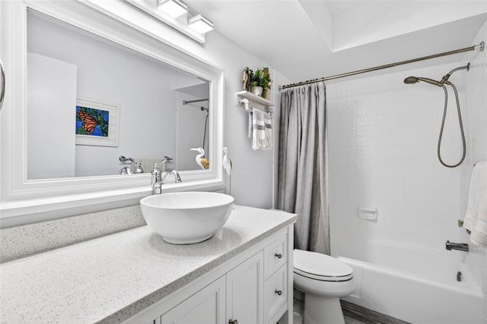 Image No.30-2 Bed Townhouse for sale