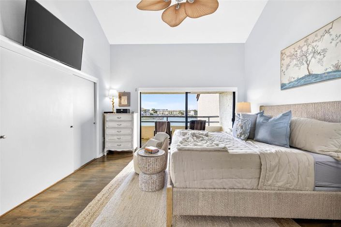 Image No.34-2 Bed Townhouse for sale