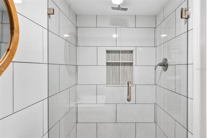 Image No.48-2 Bed Townhouse for sale