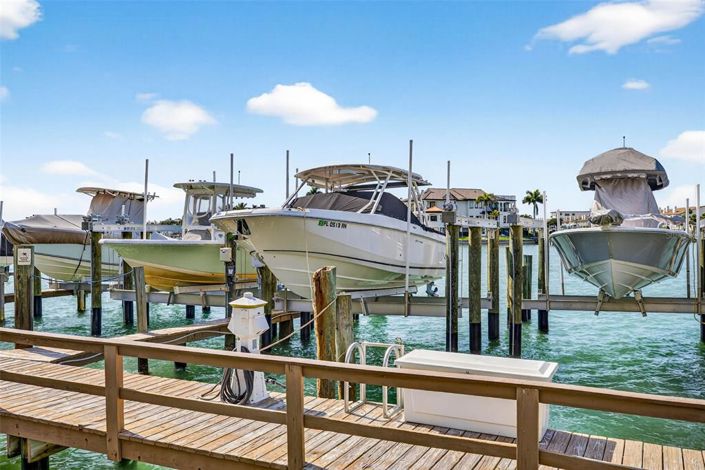 Image No.55-2 Bed Townhouse for sale