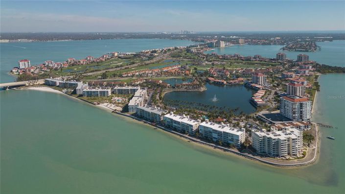 Image No.33-2 Bed Property for sale