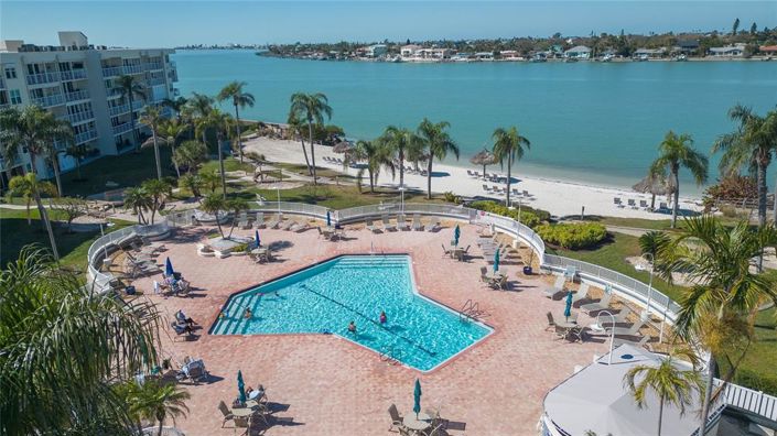 Image No.35-2 Bed Property for sale