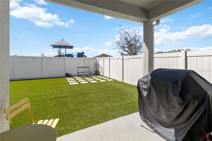 Image No.24-3 Bed Property for sale