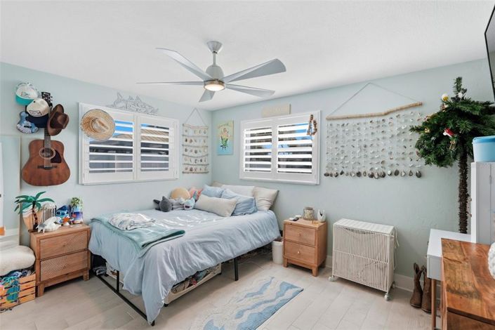 Image No.21-4 Bed Property for sale