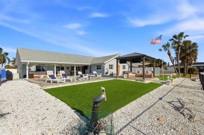 Image No.30-4 Bed Property for sale