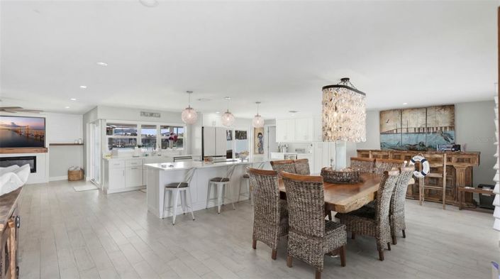 Image No.8-4 Bed Property for sale