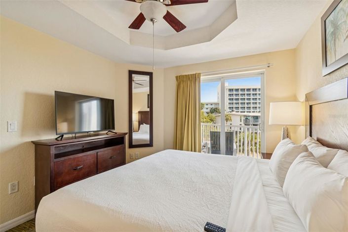 Image No.21-2 Bed Property for sale