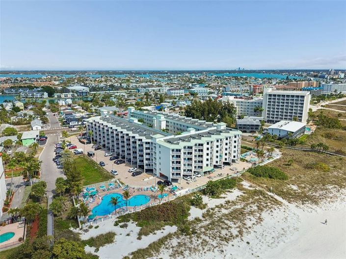 Image No.52-2 Bed Property for sale