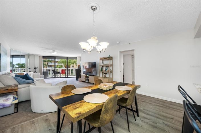 Image No.9-2 Bed Property for sale