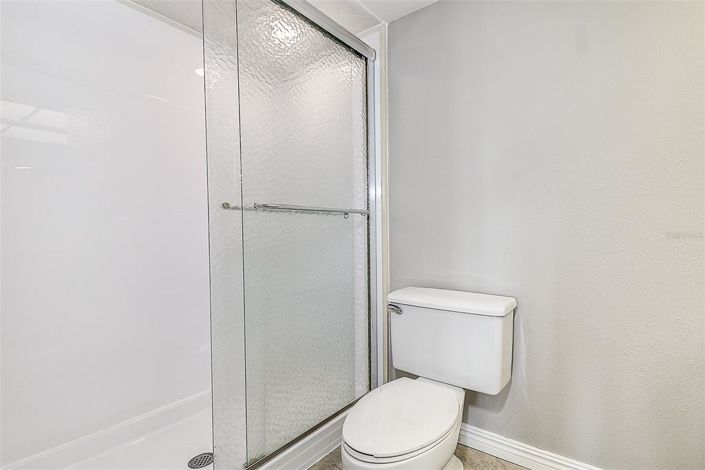 Image No.19-2 Bed Property for sale