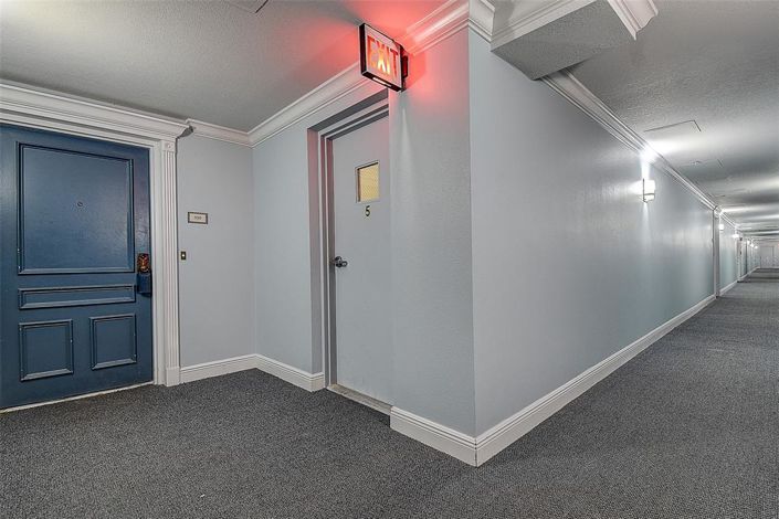 Image No.32-2 Bed Property for sale