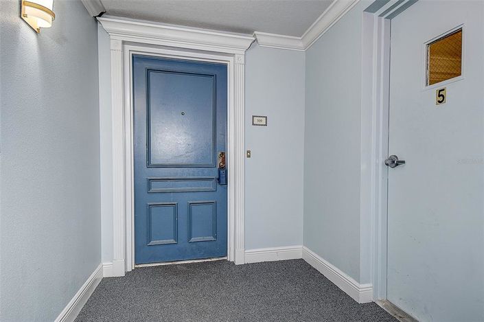 Image No.4-2 Bed Property for sale