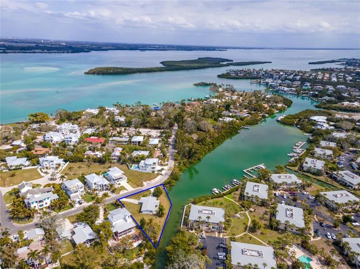 Image No.21-2 Bed Property for sale