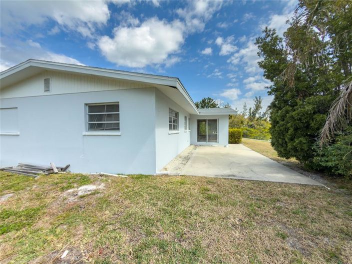 Image No.31-2 Bed Property for sale