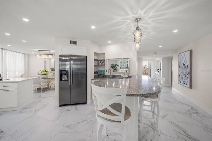 Image No.20-3 Bed Property for sale